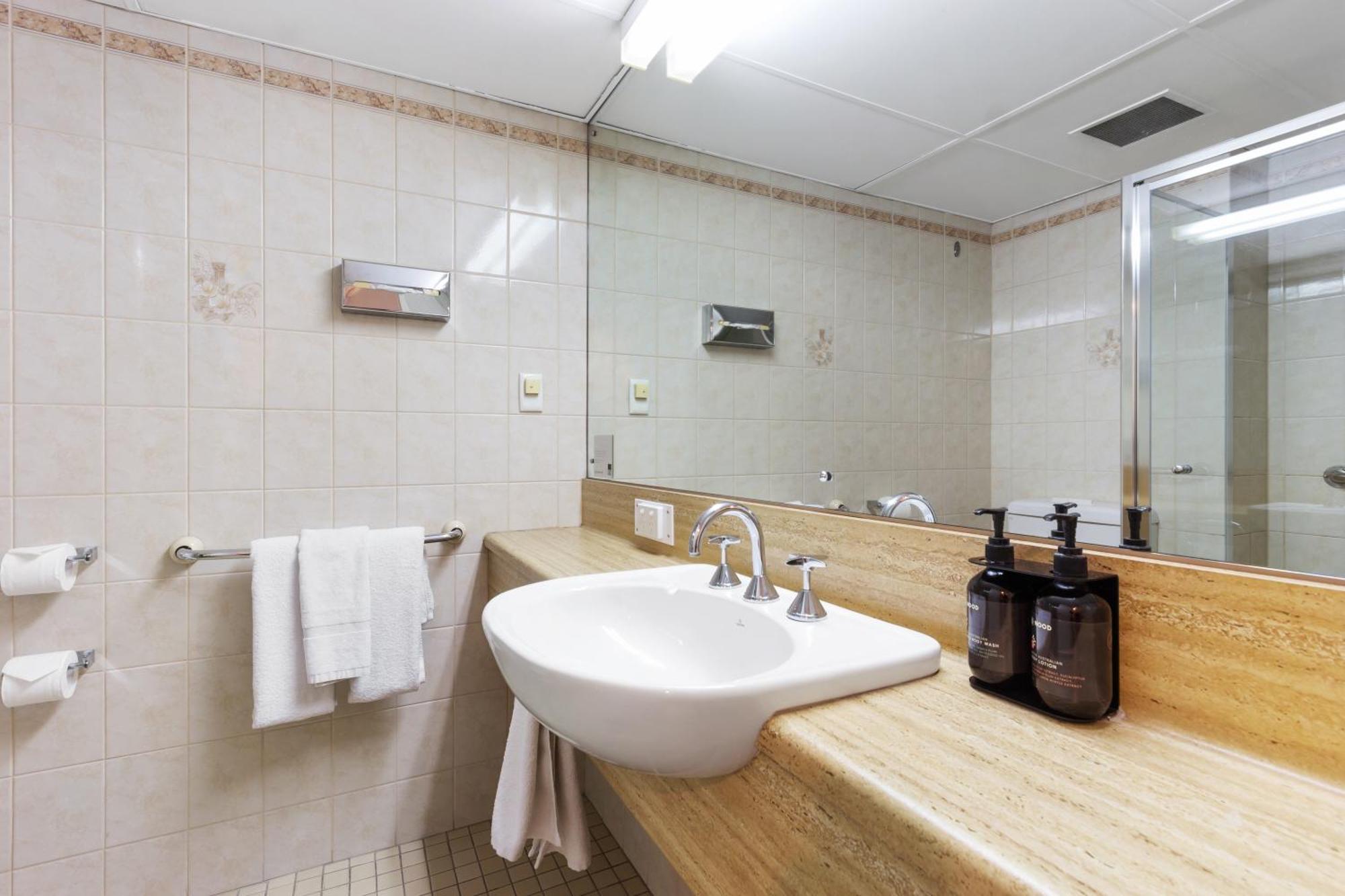 Comfort Hotel Adelaide Meridien North Adelaide Екстериор снимка